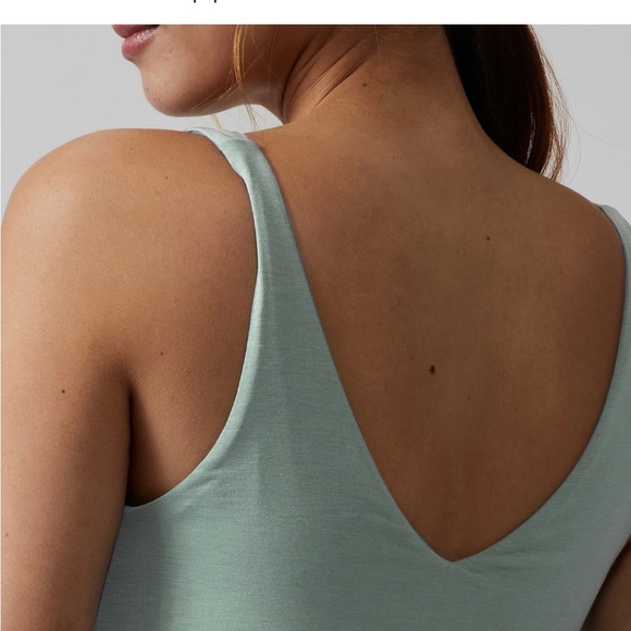 Athleta Essential Support Top - Picture 4 of 8